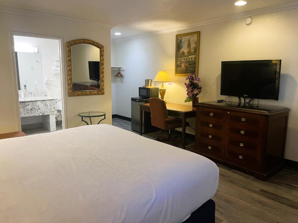 Americas Best Value Inn and Suites -Yucca Valley