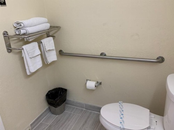 Americas Best Value Inn and Suites -Yucca Valley image 72